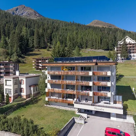 2br With Parking & Large Private Balcony Appartamento Davos