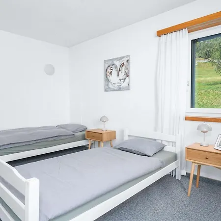 2br With Parking & Large Private Balcony Appartamento *