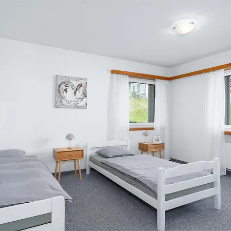 2br With Parking & Large Private Balcony Appartamento *